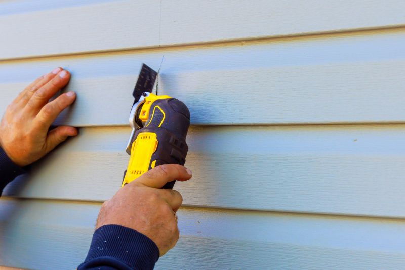 Professional Vinyl Siding Repair - Image 3